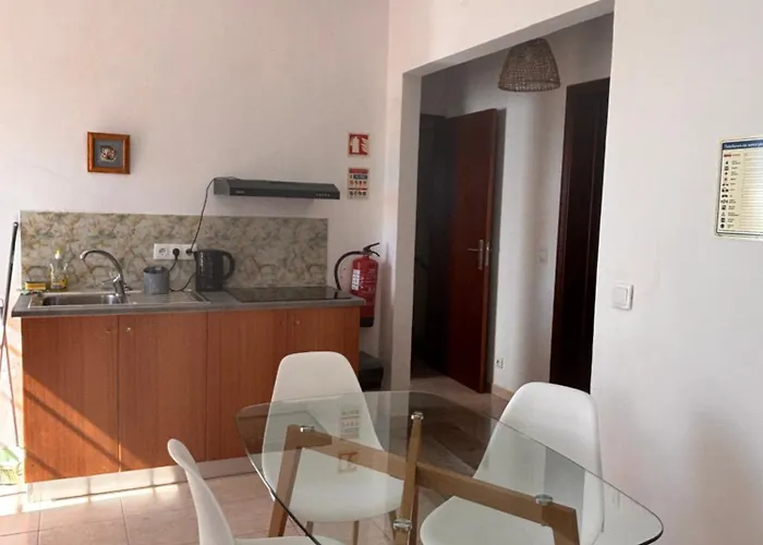 Casa De Campos Al * アングラ・ド・エロイーズモ